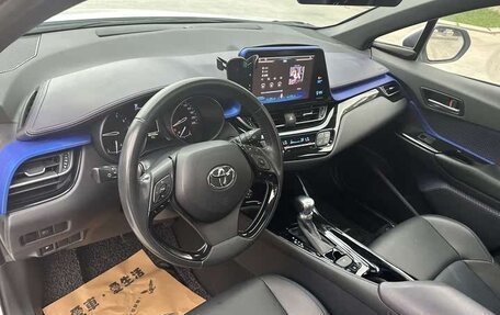 Toyota C-HR I рестайлинг, 2021 год, 1 863 000 рублей, 13 фотография