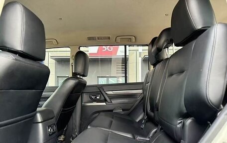 Mitsubishi Pajero IV, 2020 год, 3 440 000 рублей, 7 фотография