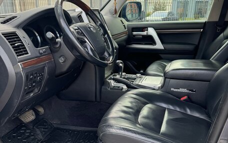 Toyota Land Cruiser 200, 2015 год, 4 790 000 рублей, 8 фотография