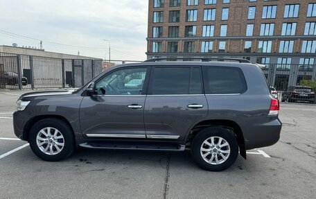 Toyota Land Cruiser 200, 2015 год, 4 790 000 рублей, 6 фотография