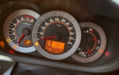 Toyota RAV4, 2010 год, 1 550 000 рублей, 10 фотография