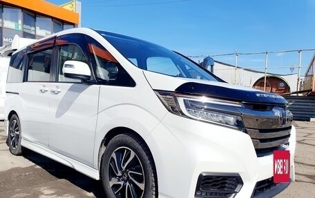 Honda Stepwgn IV, 2020 год, 2 750 000 рублей, 13 фотография