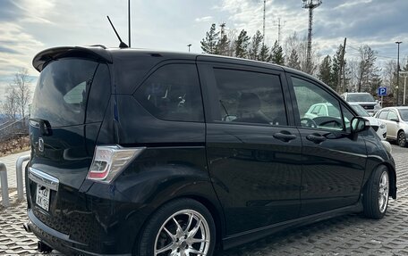 Honda Freed I, 2009 год, 1 150 000 рублей, 5 фотография