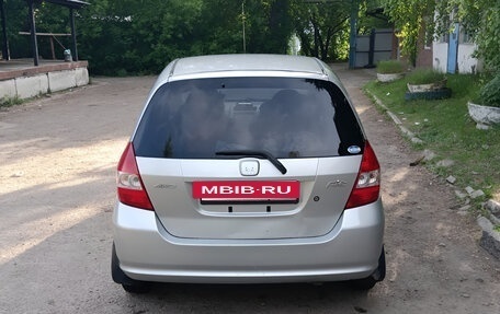 Honda Fit III, 2002 год, 450 000 рублей, 4 фотография