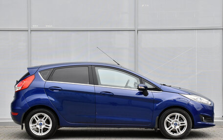 Ford Fiesta, 2015 год, 899 000 рублей, 4 фотография