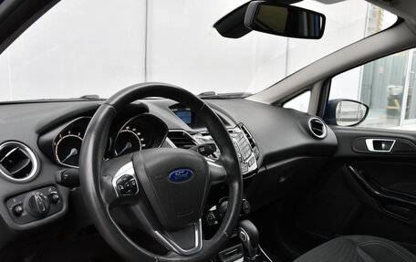 Ford Fiesta, 2015 год, 899 000 рублей, 15 фотография