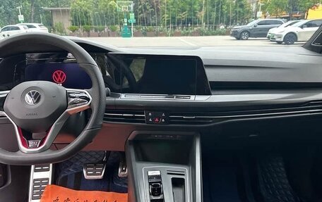 Volkswagen Golf GTI, 2021 год, 2 480 000 рублей, 9 фотография
