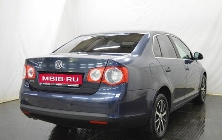 Volkswagen Jetta VI, 2008 год, 630 000 рублей, 5 фотография