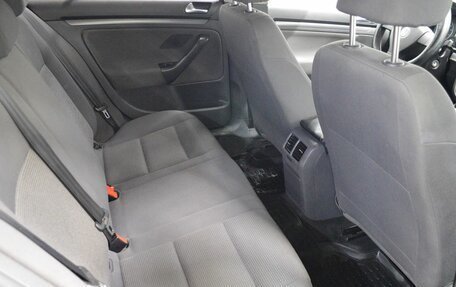 Volkswagen Jetta VI, 2008 год, 630 000 рублей, 13 фотография