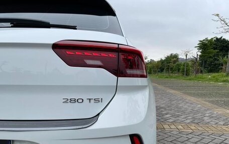 Volkswagen T-Roc I, 2021 год, 1 440 100 рублей, 9 фотография