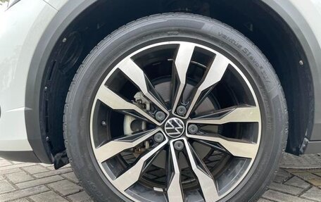 Volkswagen T-Roc I, 2021 год, 1 440 100 рублей, 15 фотография