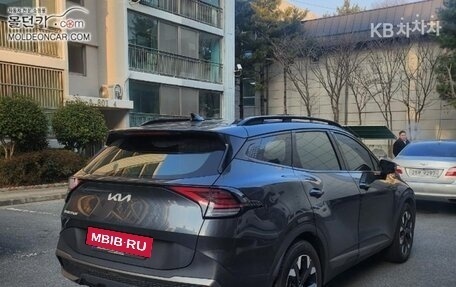 KIA Sportage IV рестайлинг, 2022 год, 2 300 000 рублей, 4 фотография