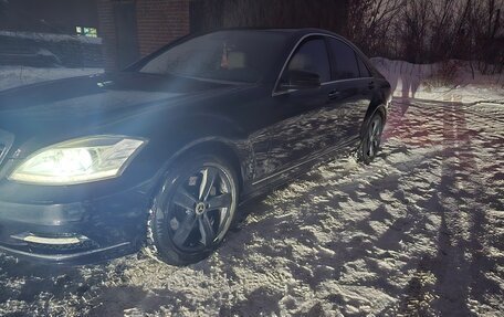Mercedes-Benz S-Класс, 2009 год, 1 960 000 рублей, 4 фотография