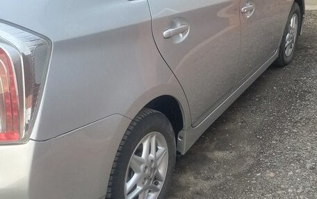 Toyota Prius, 2012 год, 1 320 000 рублей, 9 фотография