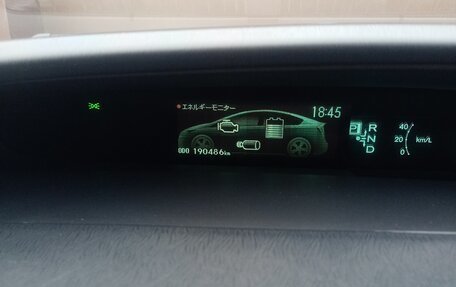 Toyota Prius, 2012 год, 1 320 000 рублей, 6 фотография