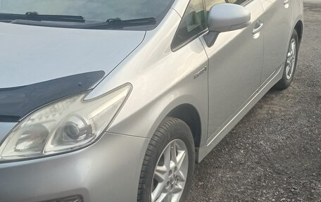 Toyota Prius, 2012 год, 1 320 000 рублей, 3 фотография