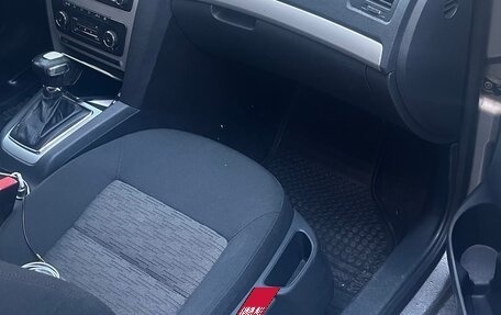 Skoda Octavia, 2012 год, 760 000 рублей, 10 фотография