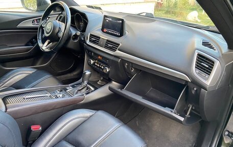 Mazda 3, 2017 год, 1 650 000 рублей, 6 фотография