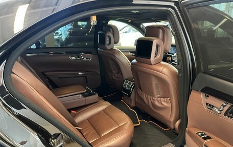 Mercedes-Benz S-Класс, 2010 год, 2 449 900 рублей, 18 фотография