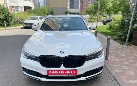 BMW 7 серия, 2016 год, 3 700 000 рублей, 3 фотография