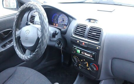 Hyundai Accent II, 2006 год, 385 000 рублей, 11 фотография