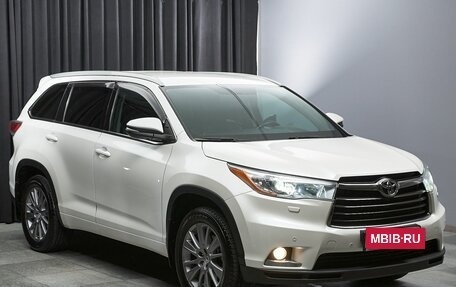Toyota Highlander III, 2014 год, 3 197 000 рублей, 3 фотография
