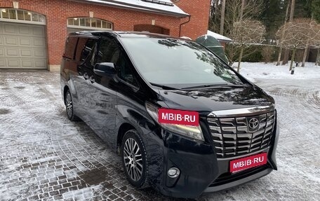 Toyota Alphard III, 2017 год, 3 699 000 рублей, 1 фотография