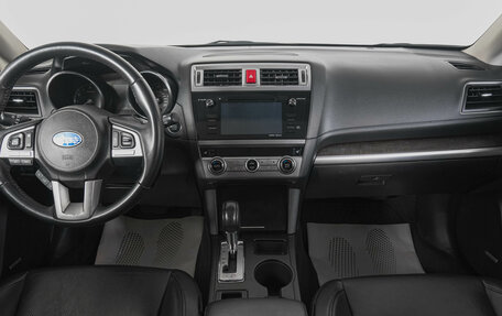 Subaru Outback IV рестайлинг, 2017 год, 2 649 000 рублей, 12 фотография