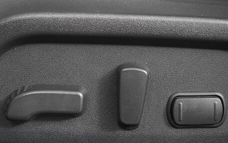 Subaru Outback IV рестайлинг, 2017 год, 2 649 000 рублей, 23 фотография