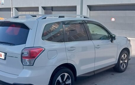 Subaru Forester, 2018 год, 3 000 000 рублей, 4 фотография