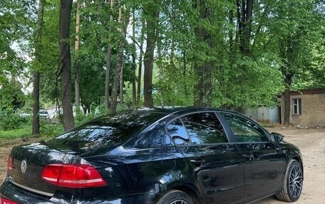 Volkswagen Passat B7, 2013 год, 1 060 000 рублей, 4 фотография