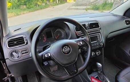 Volkswagen Polo VI (EU Market), 2017 год, 1 250 000 рублей, 18 фотография