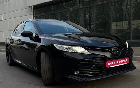Toyota Camry, 2020 год, 3 150 000 рублей, 5 фотография