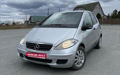 Mercedes-Benz A-Класс, 2005 год, 600 000 рублей, 2 фотография
