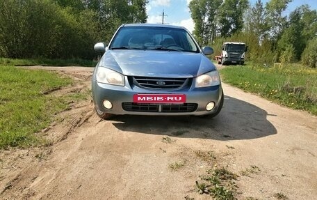KIA Cerato I, 2004 год, 269 000 рублей, 2 фотография