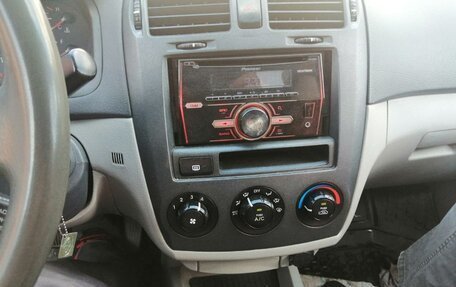 KIA Cerato I, 2004 год, 269 000 рублей, 13 фотография