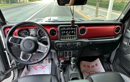 Jeep Wrangler, 2021 год, 4 500 000 рублей, 8 фотография