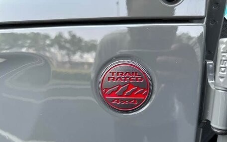 Jeep Wrangler, 2021 год, 4 500 000 рублей, 15 фотография