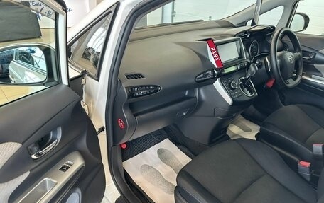 Toyota Wish II, 2009 год, 1 399 000 рублей, 12 фотография