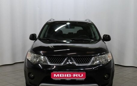 Mitsubishi Outlander III рестайлинг 3, 2008 год, 1 319 000 рублей, 2 фотография