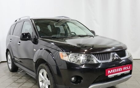Mitsubishi Outlander III рестайлинг 3, 2008 год, 1 319 000 рублей, 3 фотография