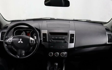 Mitsubishi Outlander III рестайлинг 3, 2008 год, 1 319 000 рублей, 14 фотография