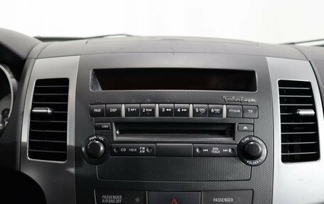 Mitsubishi Outlander III рестайлинг 3, 2008 год, 1 319 000 рублей, 19 фотография