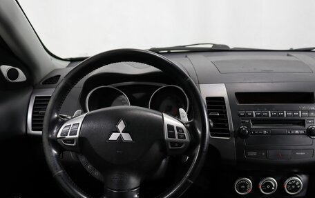 Mitsubishi Outlander III рестайлинг 3, 2008 год, 1 319 000 рублей, 15 фотография