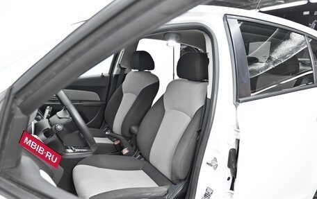 Chevrolet Cruze II, 2013 год, 725 000 рублей, 6 фотография