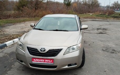 Toyota Camry, 2007 год, 800 000 рублей, 1 фотография