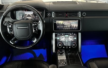 Land Rover Range Rover IV рестайлинг, 2019 год, 10 500 000 рублей, 8 фотография