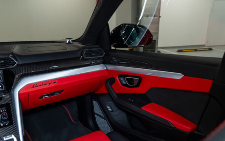 Lamborghini Urus I, 2020 год, 22 990 000 рублей, 38 фотография