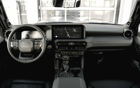 Toyota Land Cruiser Prado, 2024 год, 12 250 000 рублей, 24 фотография