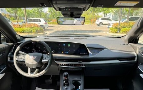 Cadillac XT4 I, 2023 год, 3 370 000 рублей, 8 фотография